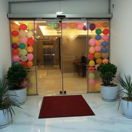 Infinity Juffair Suites Manama Dış mekan fotoğraf