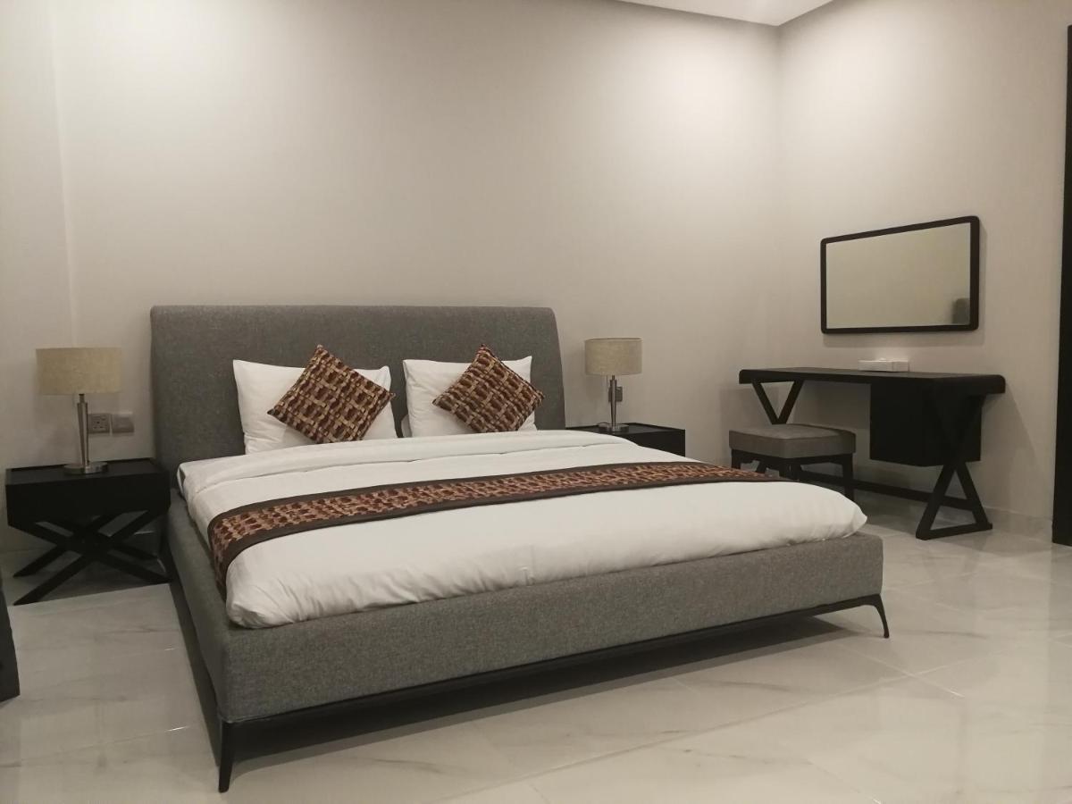 Infinity Juffair Suites Manama Dış mekan fotoğraf