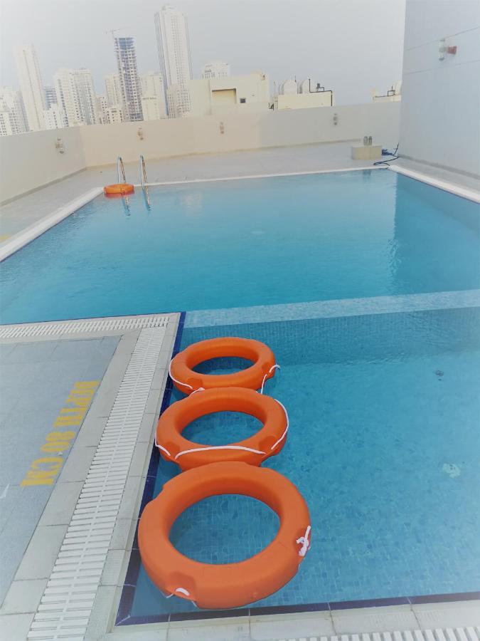 Infinity Juffair Suites Manama Dış mekan fotoğraf