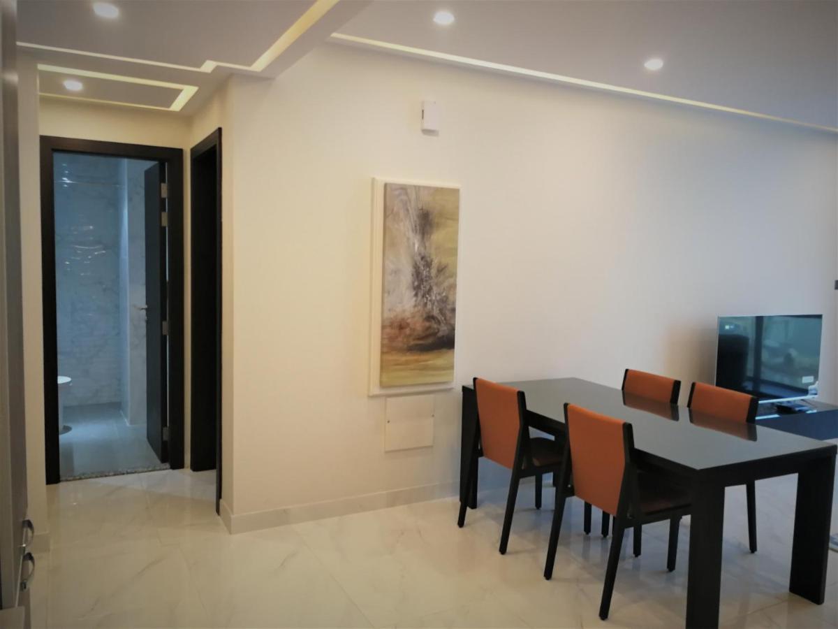 Infinity Juffair Suites Manama Dış mekan fotoğraf